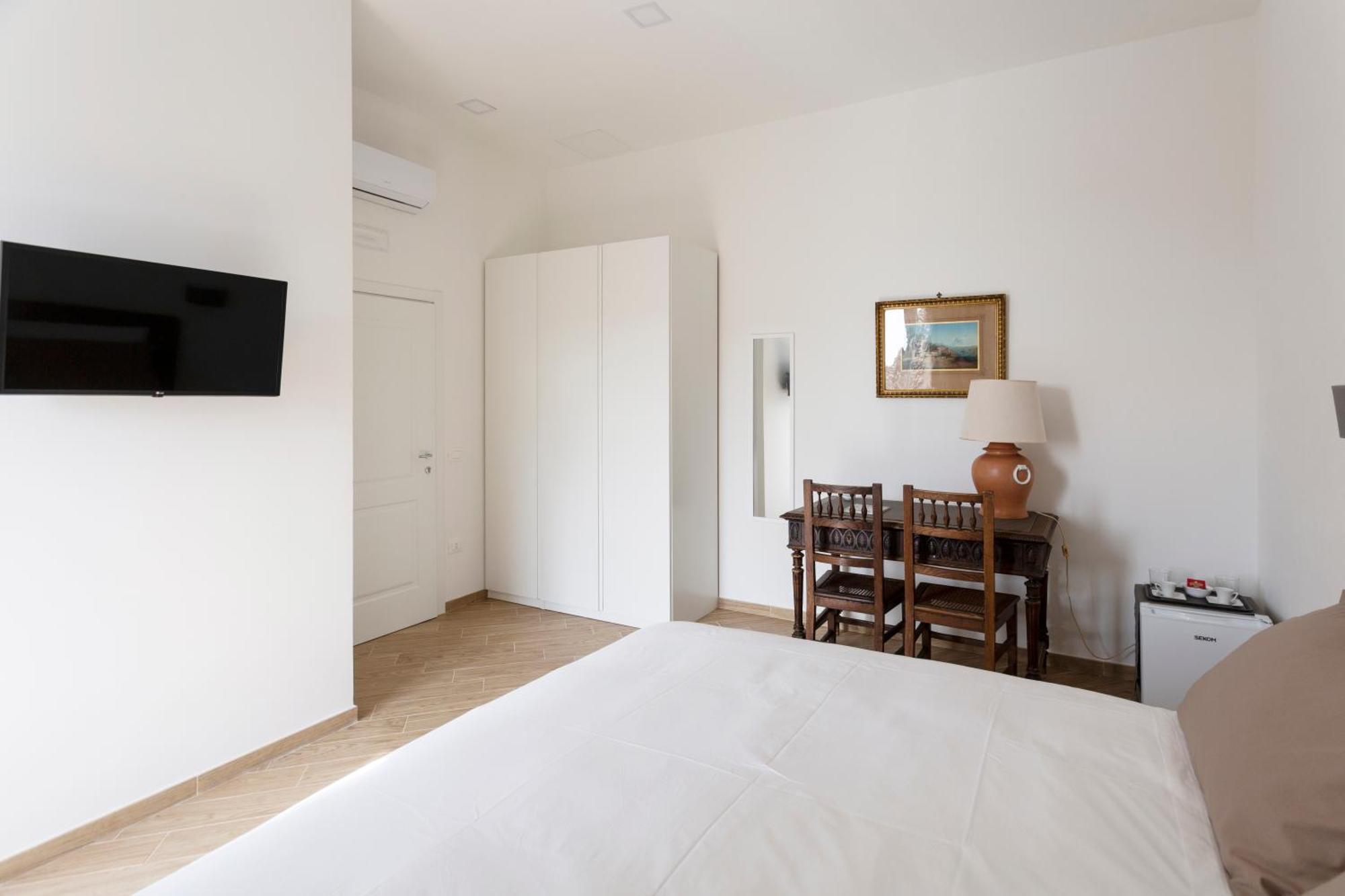 Residenza 33 * Napoli