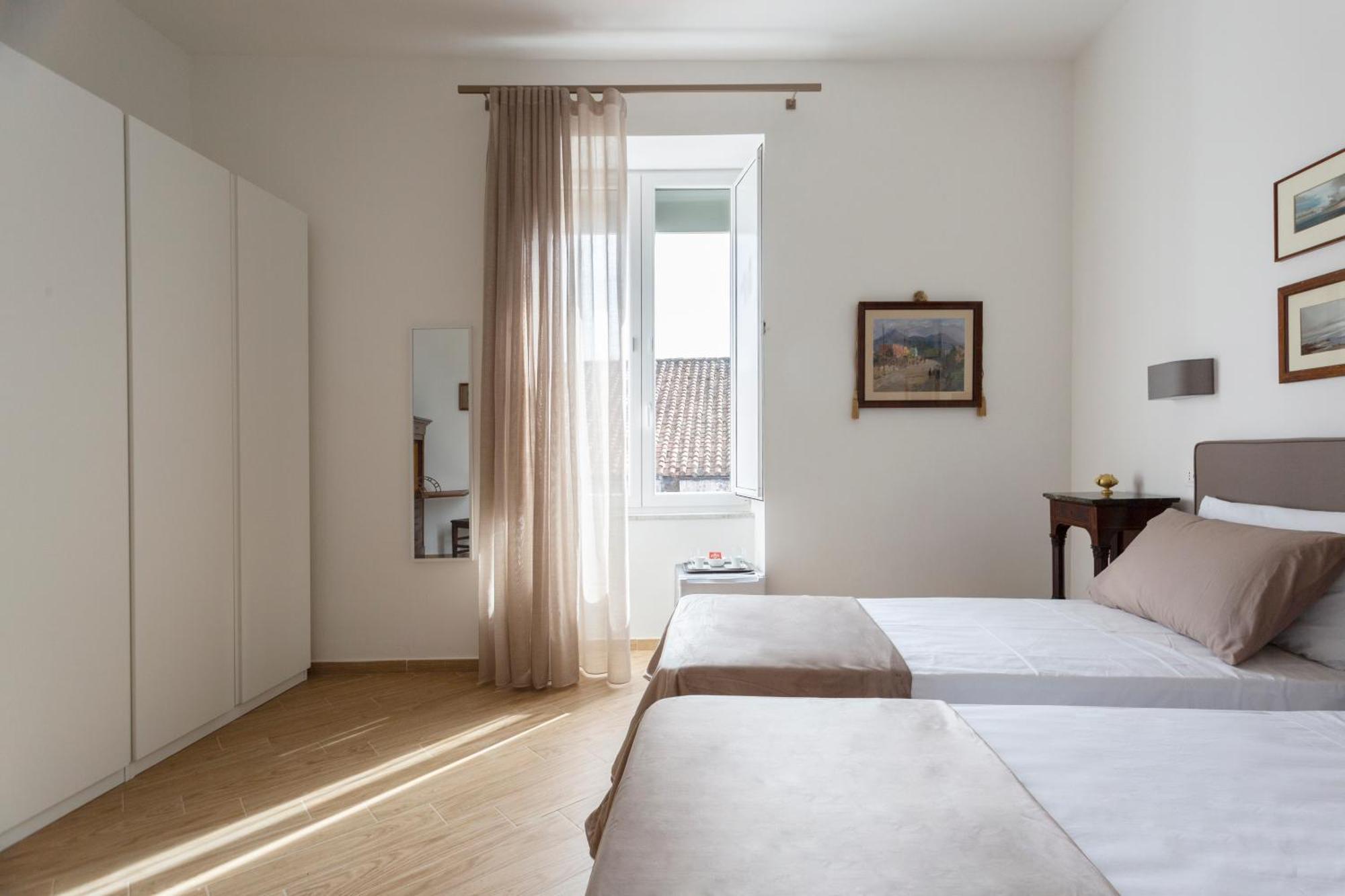 Residenza 33 * Napoli